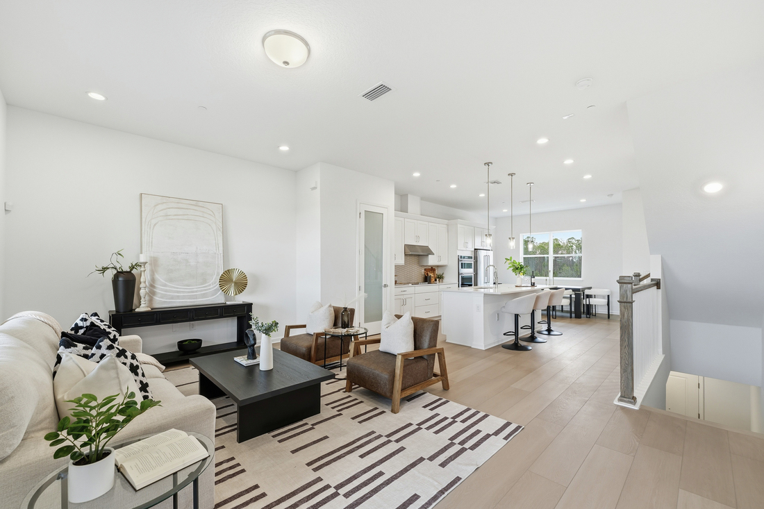 Atwood Contemporary &nbsp;| &nbsp;Home Site 32